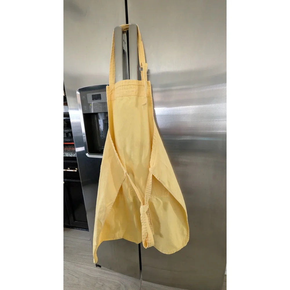 Williams Sonoma Apron, Yellow